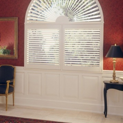 Hardwood-Shutters-Heritance-TruView-Arch-e1460407735424